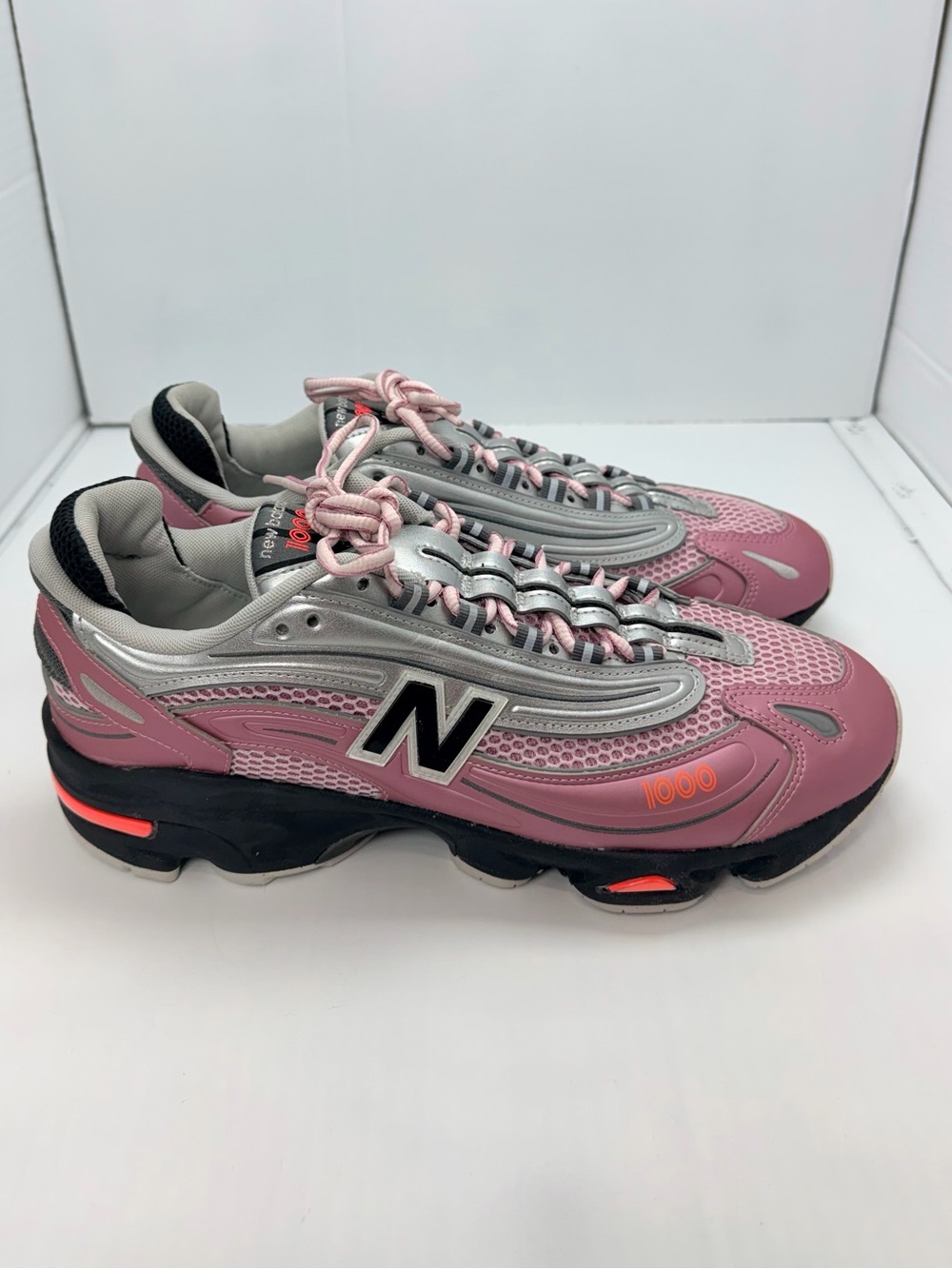 New Balance 1000 Pink Taffy Silver Metallic M1000U Women's 12 / Men's 10.5 NEW - Picture 14 of 16